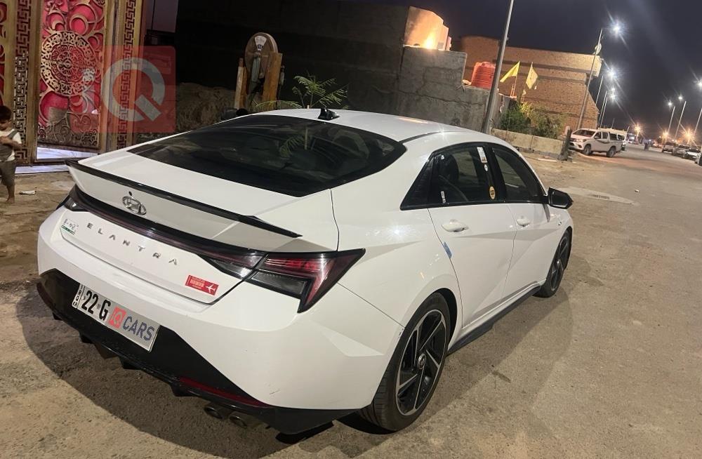 هیوندای ئەلەنترا